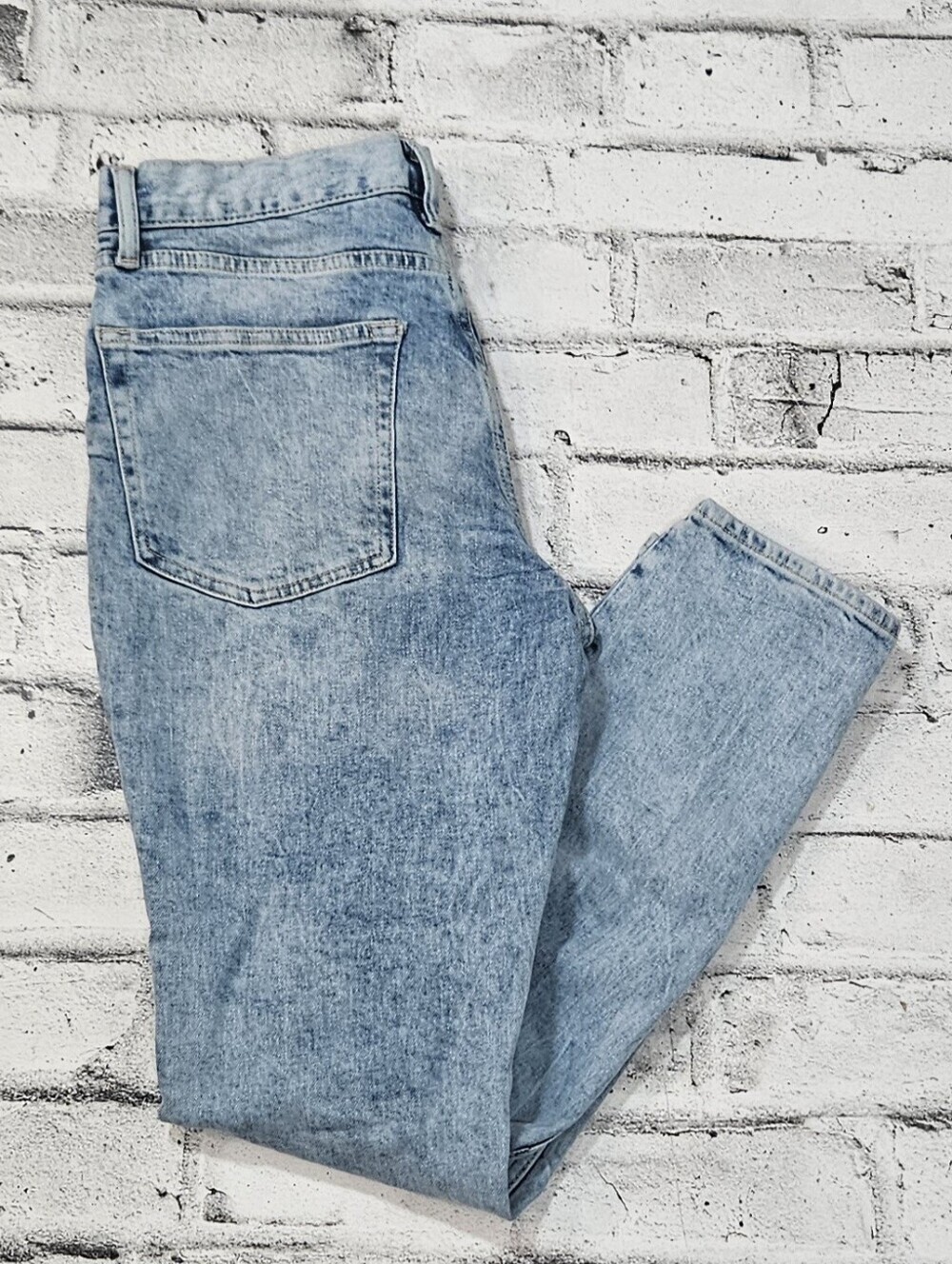 H&M Slim Tapered Distressed Jeans Light Wash Denim Men's 32